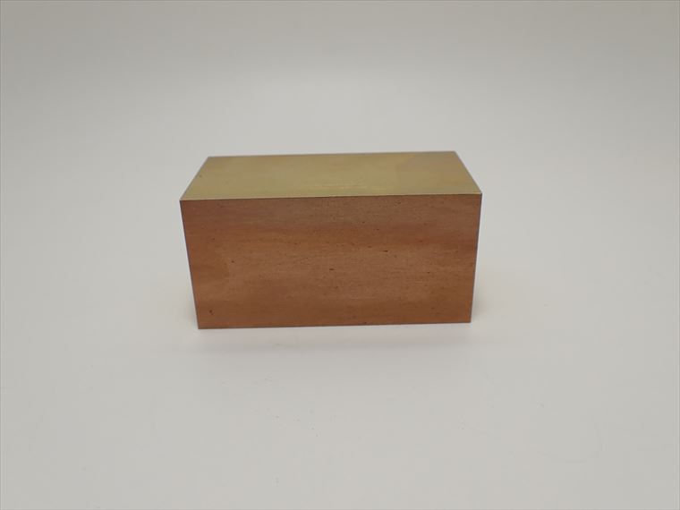 bp1182 真鍮四角柱ブロック (brass cube) 30×30×60 約467g bp1182 真鍮四角柱ブロック (brass cube) 30×30×60 約467g